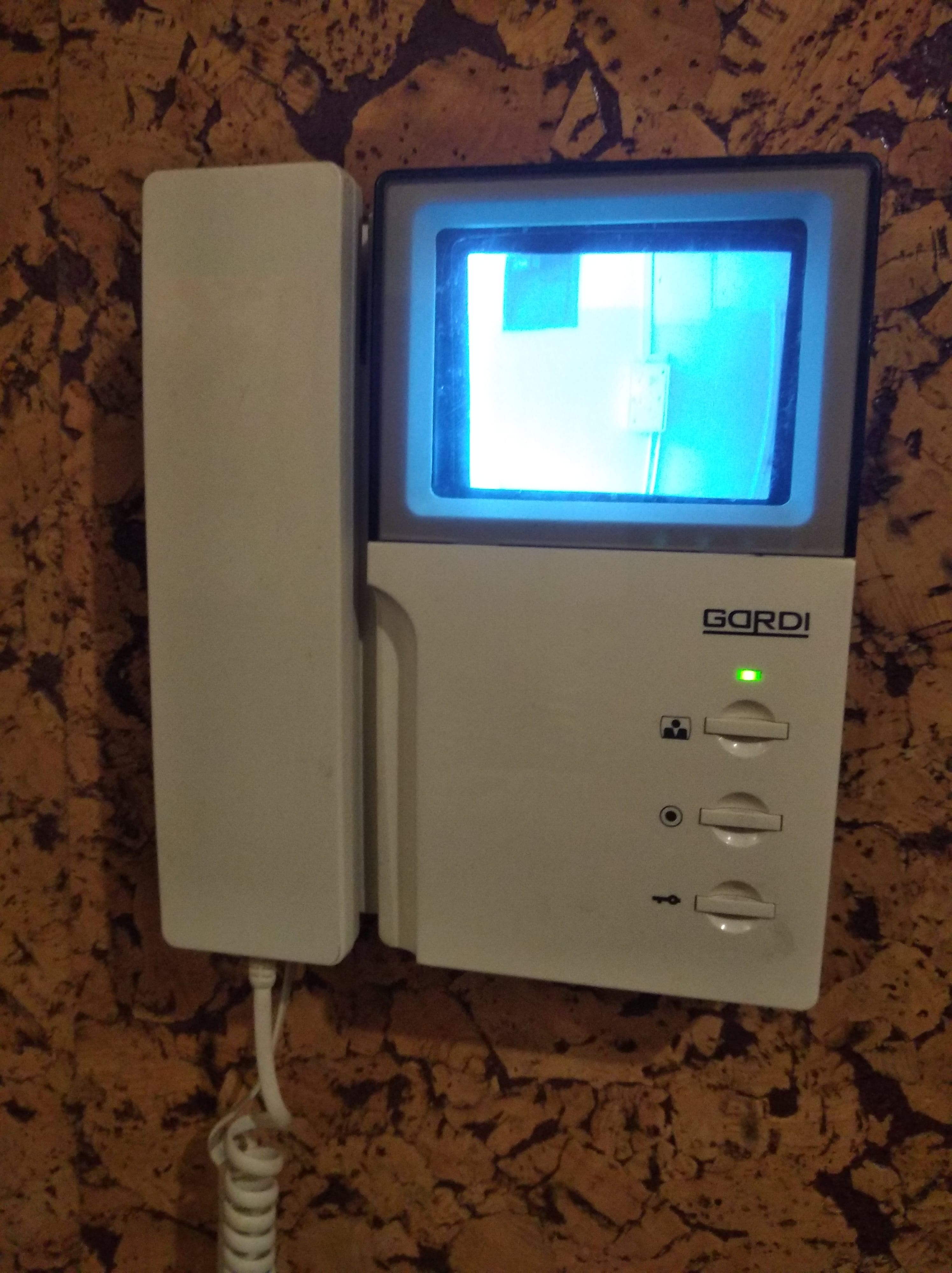 Відремонтований домофон Gardi DPS-24B