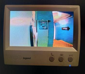 Відремонтований домофон Legrand